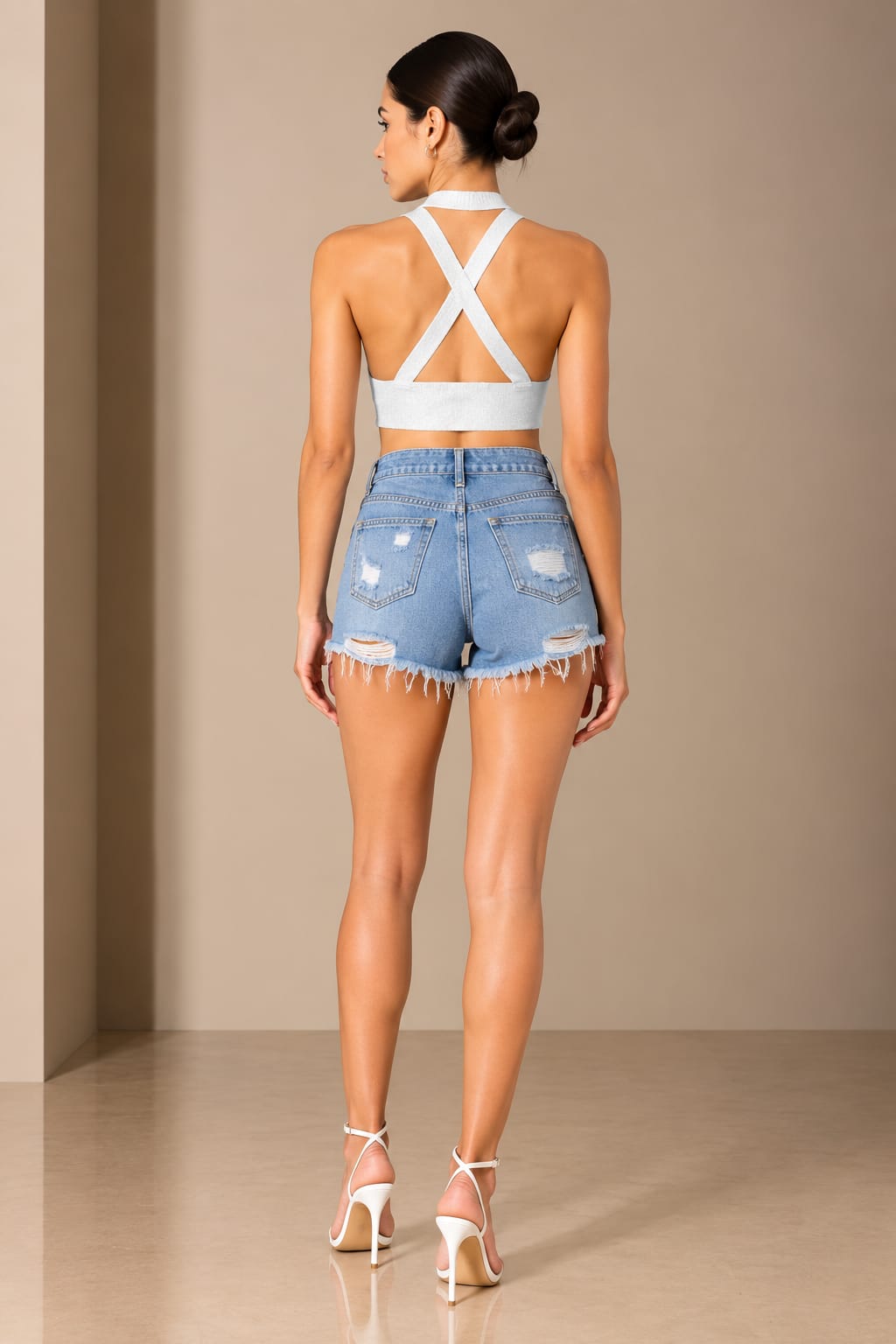 Back view showing the cross-strap back