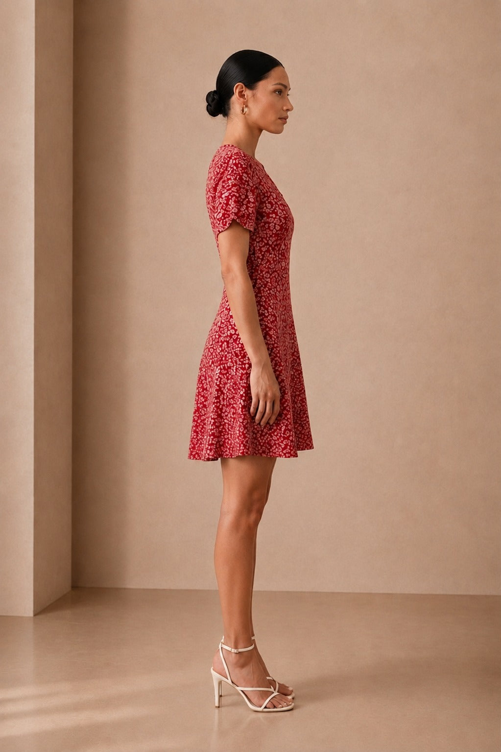 Red Ditsy Floral Puff-Sleeve Mini Dress — side